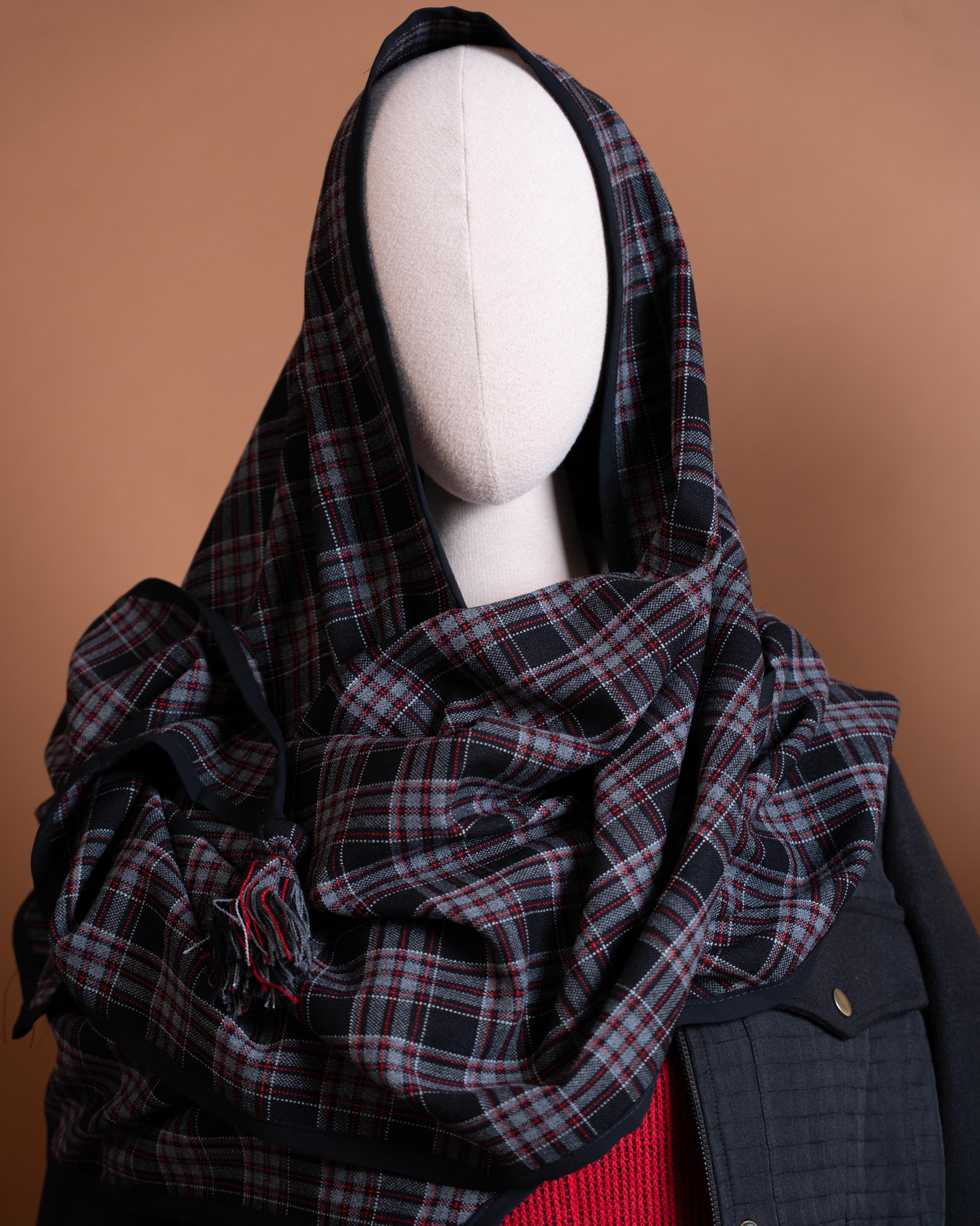 سرمه ای چهارخونه